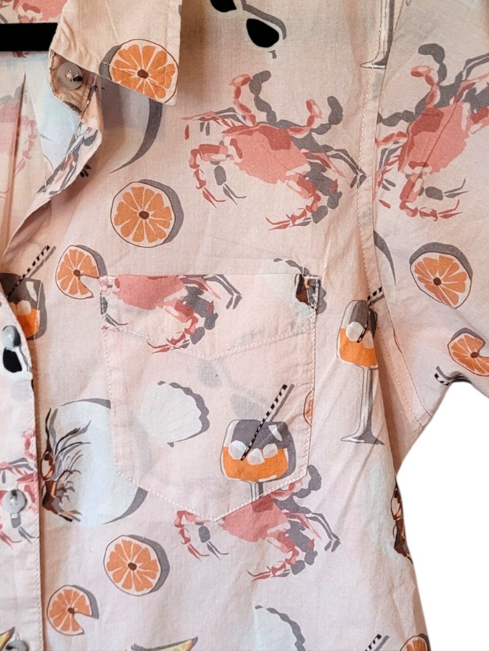Kavu Loght Pink Girl Party Print Button Down Shirt Size M - Picture 4 of 5